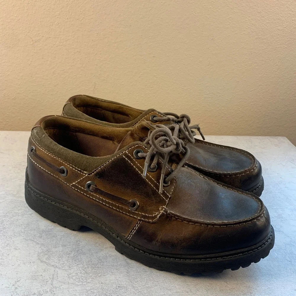 Chaps Leather Boat Shoes Men's 11M Brown Lace Up Moc Toe Lug Sole Casual